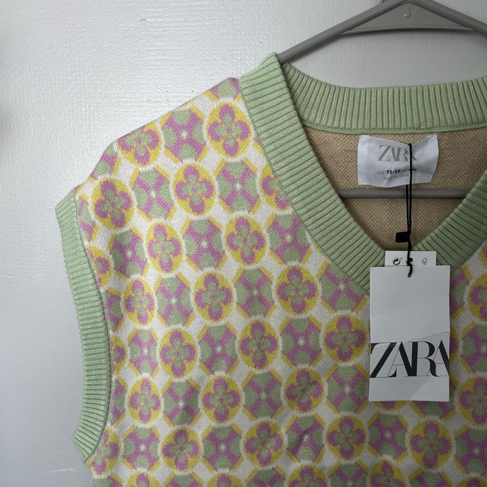 adorable vest (brand new)